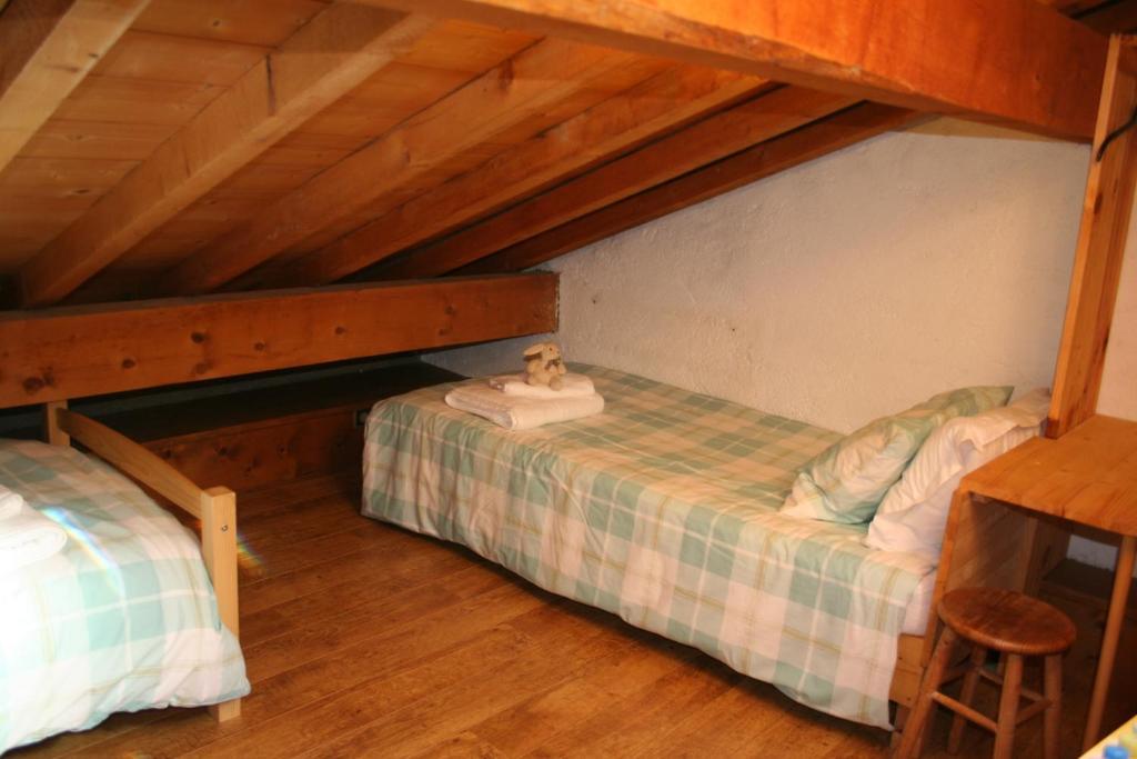 Chalet In Megeve Bed & Breakfast Room photo