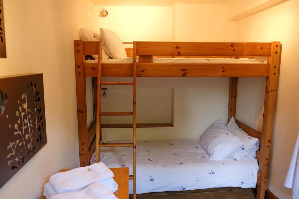 Chalet In Megeve Bed & Breakfast Room photo